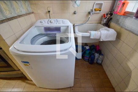 Apartamento à venda com 67m², 2 quartos e 1 vagaÁrea de Serviço