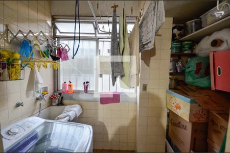 Apartamento à venda com 67m², 2 quartos e 1 vagaÁrea de Serviço