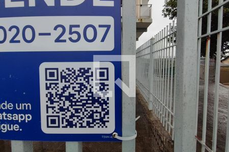 Casa para alugar com 436m², 4 quartos e sem vaga Casa para alugar com 436m², 4 quartos e sem vagaPLACA INSTALADA NA FACHADA