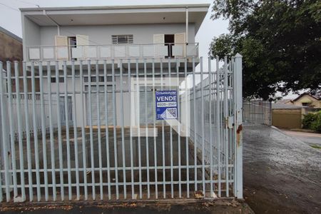 Casa para alugar com 436m², 4 quartos e sem vaga Casa para alugar com 436m², 4 quartos e sem vagaPLACA INSTALADA NA FACHADA