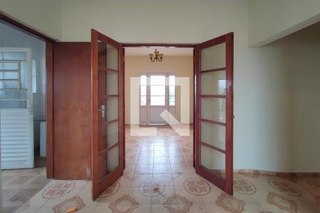 Casa para alugar com 436m², 4 quartos e sem vaga Casa para alugar com 436m², 4 quartos e sem vagaCopa