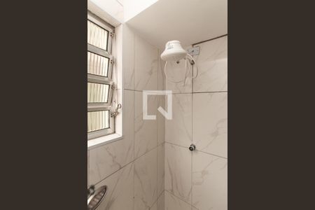 Apartamento para alugar com 60m², 2 quartos e sem vagaBanheiro