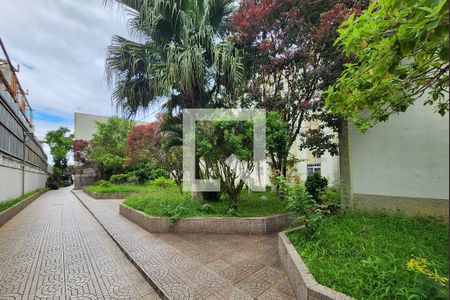 Apartamento para alugar com 60m², 2 quartos e sem vagaÁrea comum