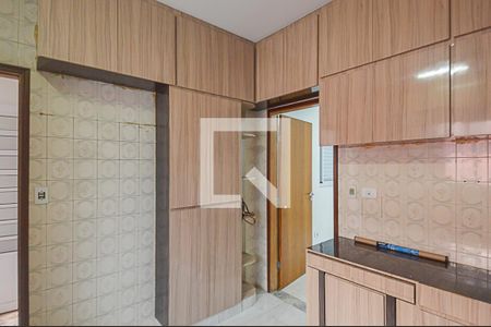 Casa à venda com 280m², 3 quartos e 2 vagasCozinha