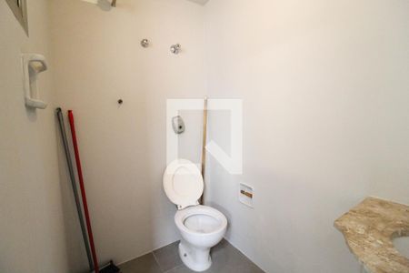 Apartamento para alugar com 110m², 3 quartos e 1 vaga Apartamento para alugar com 110m², 3 quartos e 1 vagaBanheiro 1