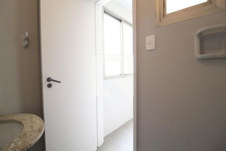 Apartamento para alugar com 110m², 3 quartos e 1 vaga Apartamento para alugar com 110m², 3 quartos e 1 vagaBanheiro 1