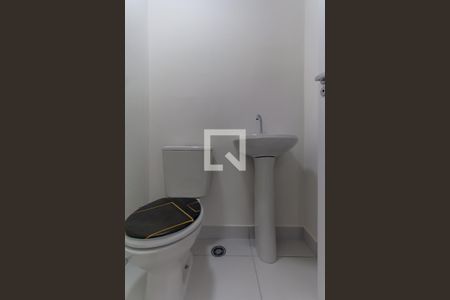 Apartamento para alugar com 32m², 2 quartos e sem vagaBanheiro