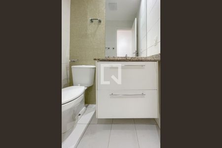 Apartamento à venda com 92m², 2 quartos e 2 vagasBanheiro Social