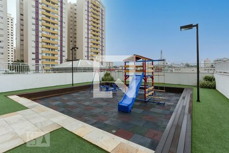 Apartamento à venda com 92m², 2 quartos e 2 vagasÁrea comum - Playground