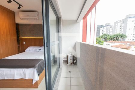 Varanda de kitnet/studio para alugar com 1 quarto, 42m² em Vila Mariana, São Paulo