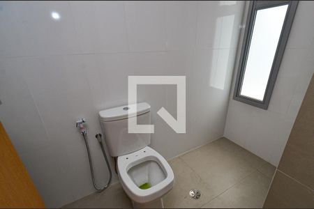 Apartamento à venda com 68m², 2 quartos e 2 vagasBanheiro suite