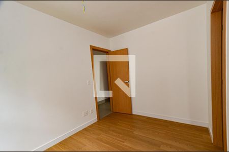 Apartamento à venda com 68m², 2 quartos e 2 vagasSuite2