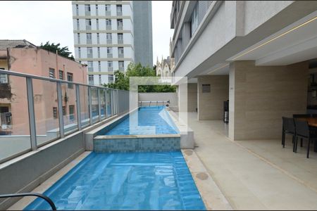 Apartamento à venda com 68m², 2 quartos e 2 vagasPiscina