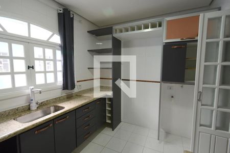 Casa à venda com 300m², 9 quartos e 3 vagasCozinha - casa 1