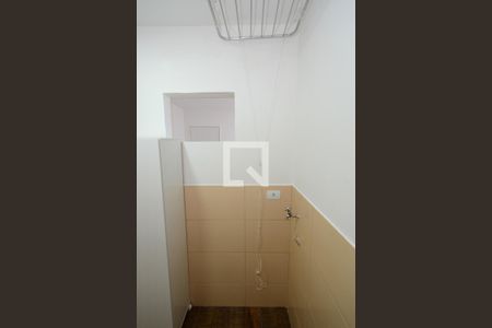 Casa à venda com 300m², 9 quartos e 3 vagasÁrea de Serviço - casa 03