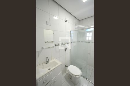 Casa à venda com 300m², 9 quartos e 3 vagasBanheiro - casa 1