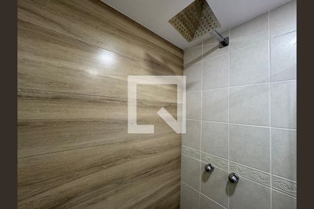 Apartamento à venda com 110m², 3 quartos e 2 vagasSuíte 1 - Banheiro