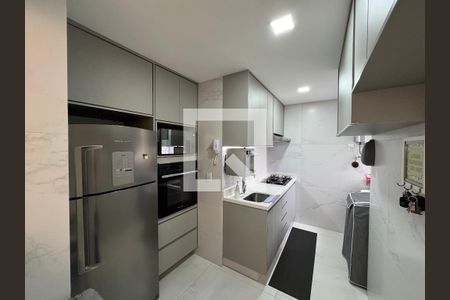 Apartamento à venda com 110m², 3 quartos e 2 vagasCozinha e Área de Serviço