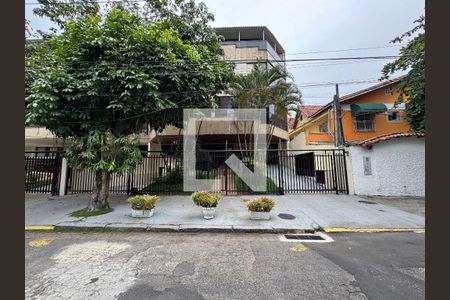 Apartamento à venda com 110m², 3 quartos e 2 vagasFachada