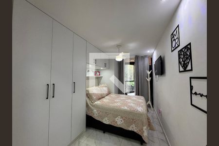 Suíte 1 de apartamento à venda com 3 quartos, 110m² em R. Bandeirantes, Rio de Janeiro