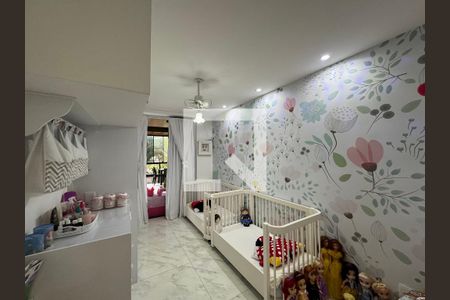 Apartamento à venda com 110m², 3 quartos e 2 vagasQuarto