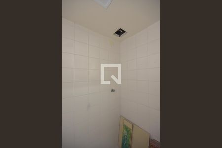 Apartamento para alugar com 70m², 3 quartos e 1 vaga Apartamento para alugar com 70m², 3 quartos e 1 vagaBanheiro de Serviço