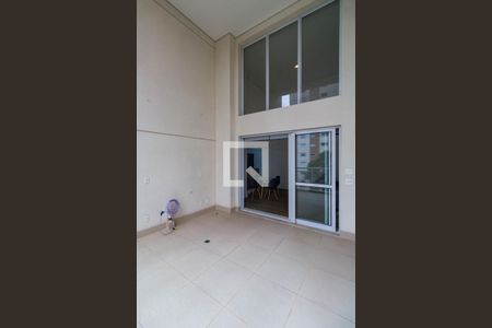 Apartamento para alugar com 138m², 3 quartos e 2 vagasVaranda