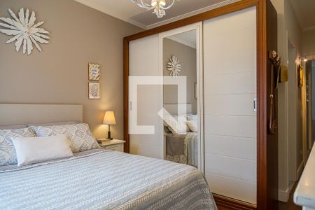 Casa à venda com 157m², 3 quartos e 2 vagasSuíte