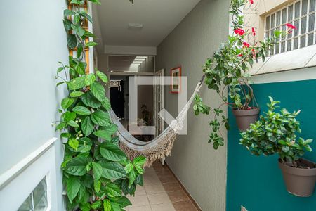 Casa à venda com 157m², 3 quartos e 2 vagasCorredor Externo