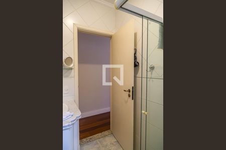 Casa à venda com 157m², 3 quartos e 2 vagasBanheiro da Suíte