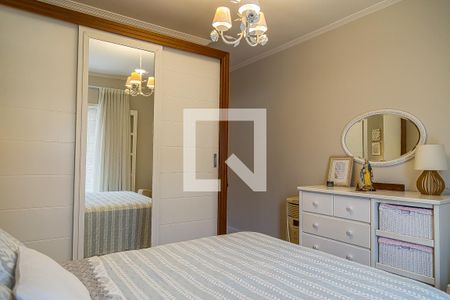 Casa à venda com 157m², 3 quartos e 2 vagasSuíte