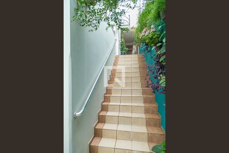 Casa à venda com 157m², 3 quartos e 2 vagasCorredor Externo