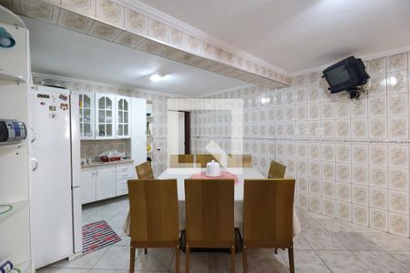 Casa à venda com 142m², 3 quartos e 2 vagasQuarto 