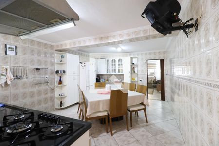 Casa à venda com 142m², 3 quartos e 2 vagasQuarto 