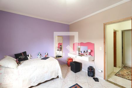 Casa à venda com 142m², 3 quartos e 2 vagasQuarto 