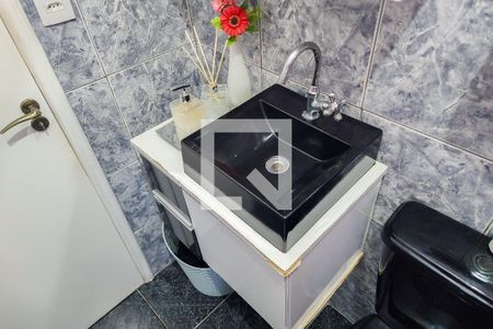 Apartamento para alugar com 54m², 2 quartos e 1 vaga Apartamento para alugar com 54m², 2 quartos e 1 vagaBanheiro