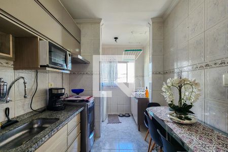 Apartamento para alugar com 54m², 2 quartos e 1 vaga Apartamento para alugar com 54m², 2 quartos e 1 vagaCozinha