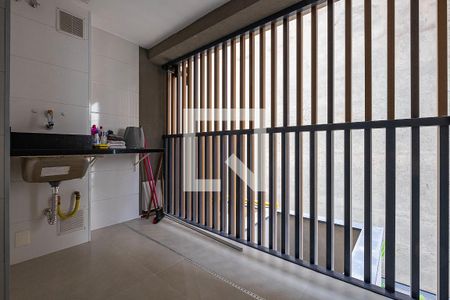 Sala/Cozinha de apartamento à venda com 2 quartos, 61m² em Jardins, São Paulo