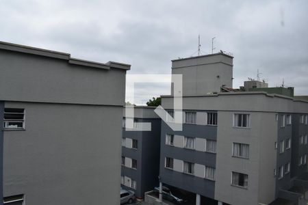 Apartamento para alugar com 76m², 3 quartos e 1 vagaQuarto 2