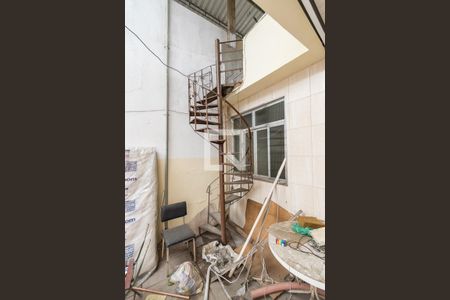 Casa à venda com 65m², 2 quartos e 1 vaga Casa à venda com 65m², 2 quartos e 1 vagaVaranda - Acesso ao terraço