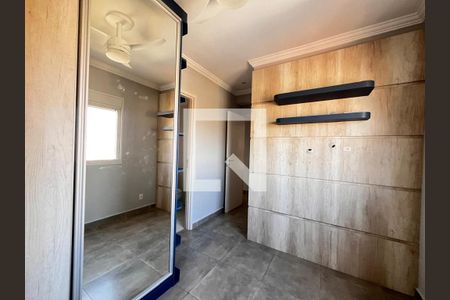 Apartamento à venda com 82m², 3 quartos e 3 vagas Suíte 2
