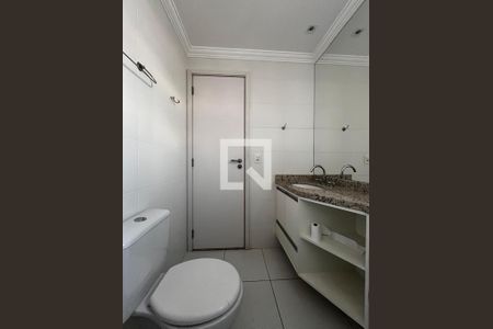 Apartamento à venda com 82m², 3 quartos e 3 vagasBanheiro da Suíte 1