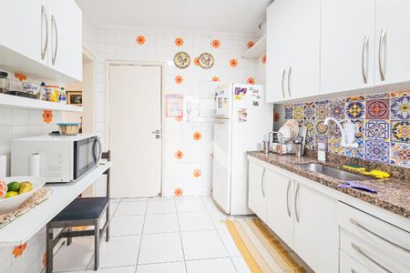 Apartamento para alugar com 72m², 2 quartos e 1 vagaCozinha