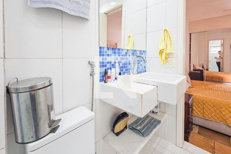 Apartamento para alugar com 72m², 2 quartos e 1 vagaBanheiro da suite