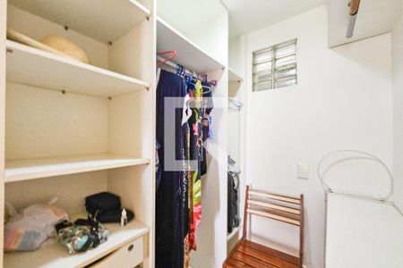 Apartamento para alugar com 72m², 2 quartos e 1 vagaSuite