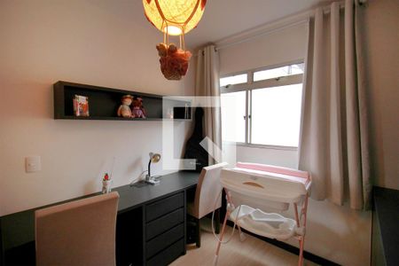 Quarto 2 de apartamento para alugar com 2 quartos, 44m² em Santa Cruz, Belo Horizonte