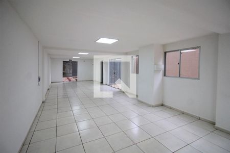 Apartamento para alugar com 44m², 2 quartos e 1 vagaÁrea comum - Salão de festas