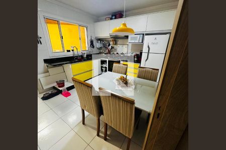 Casa à venda com 80m², 2 quartos e 1 vagaFoto 04