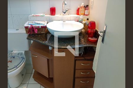 Apartamento à venda com 98m², 3 quartos e 1 vaga Apartamento à venda com 98m², 3 quartos e 1 vagaBanheiro/Quarto 1