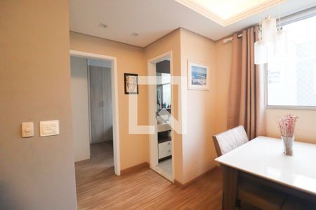 Apartamento para alugar com 52m², 2 quartos e 1 vagaSala